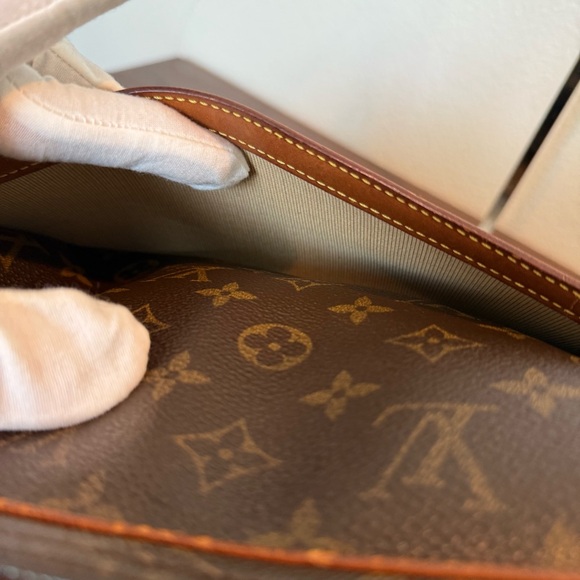 Vintage Louis Vuitton Reporter with‎ COA - Picture 7 of 10